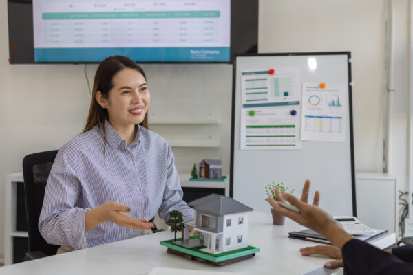 Critères pour choisir une assurance habitation adaptée à un logement meublé